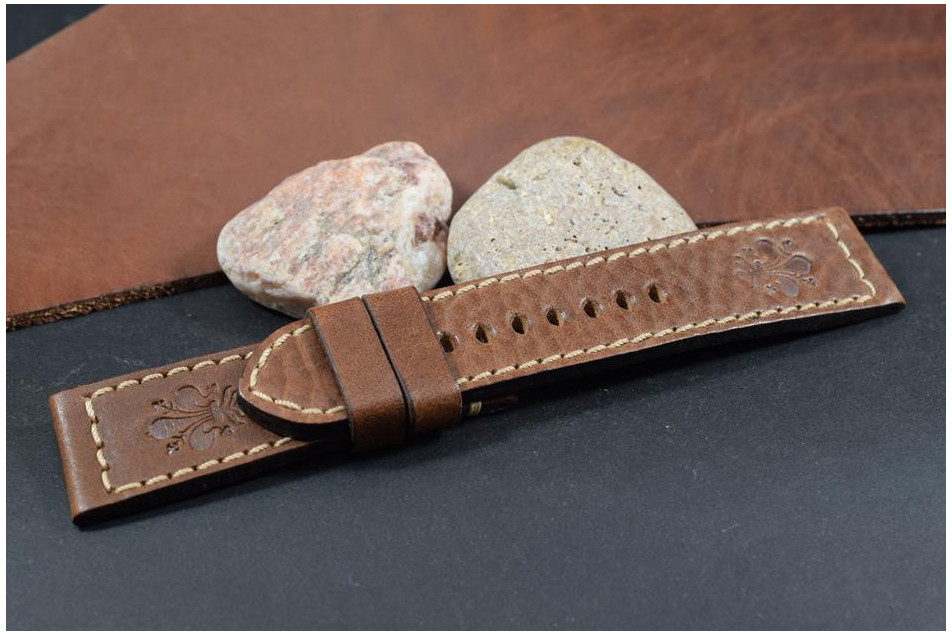 809 LILY BROWN  26/24 135/80 MM