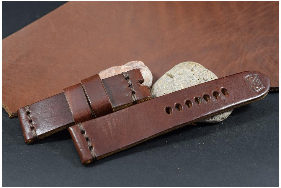 810 SALERNO - MARRON CHOCOLATE 24/22 130/80 MM