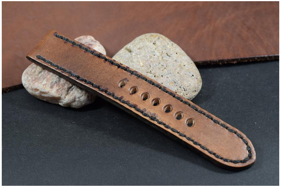 813 OIL BROWN - BLACK 22/22 130/80 MM