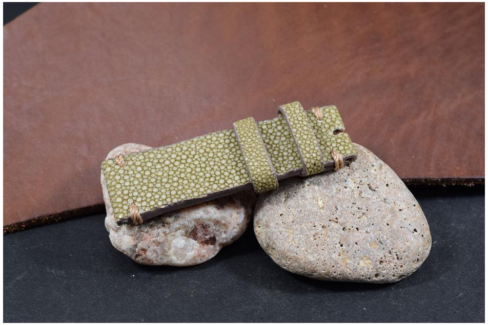 284 ROCHEN - BEIGE  22/20 115/75 MM