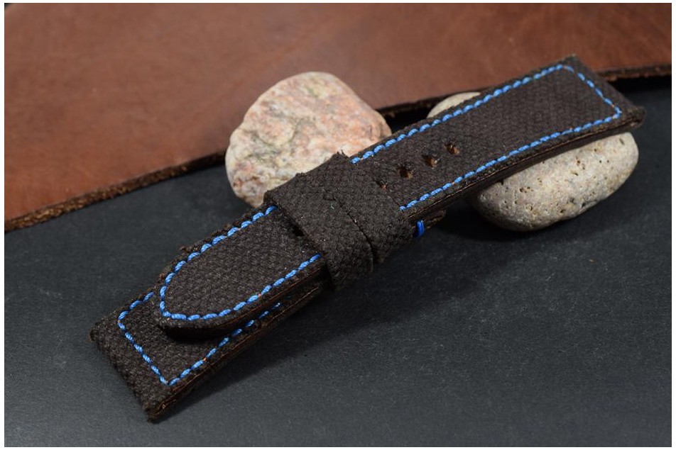 831 CANVAS - BROWN BLUE 26/22 130/80 MM