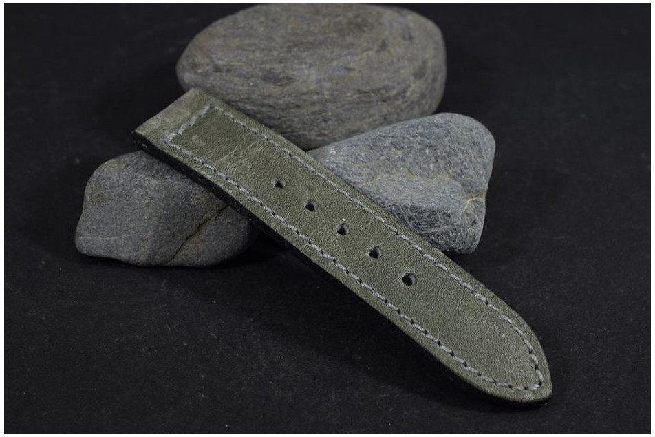 872 GRIZA DARK GREY  22/22 115/75 MM
