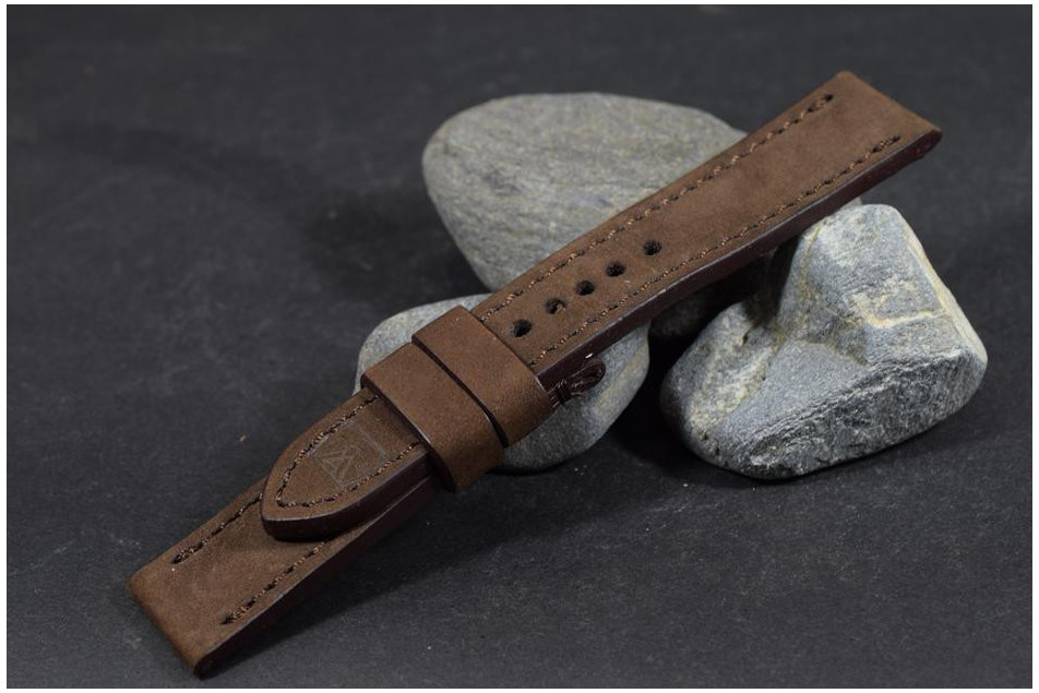 889 NOBUCK - MARRON I  22/20 130/80 MM