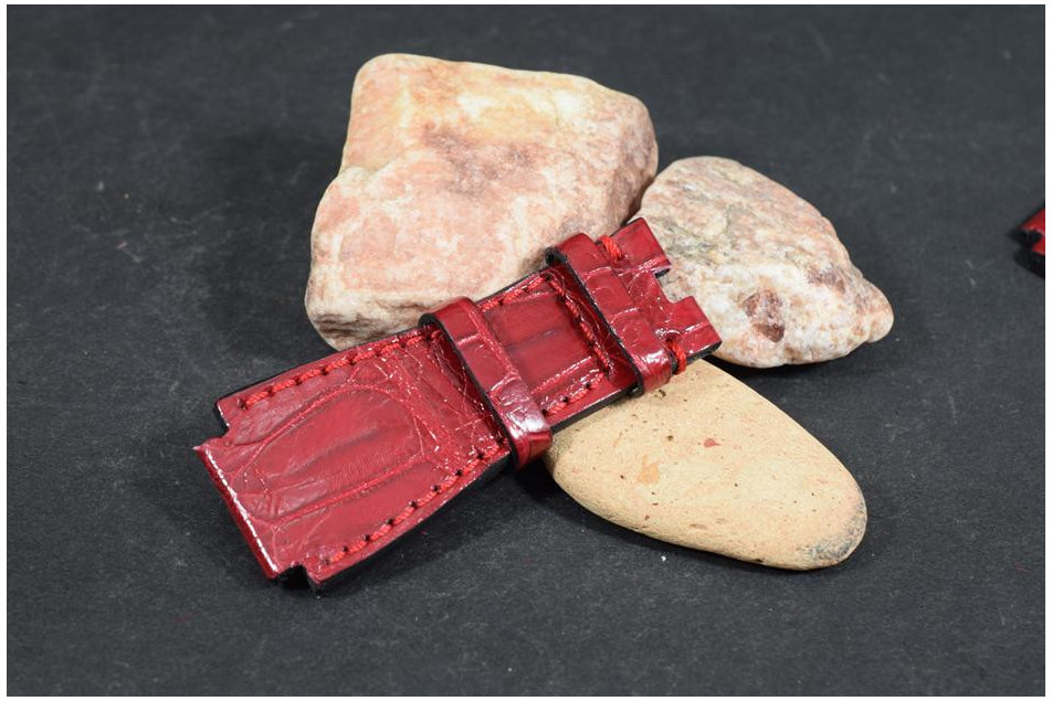 319 BELL & ROSS -  KROKODIL - ROT  24/24  125/80 MM