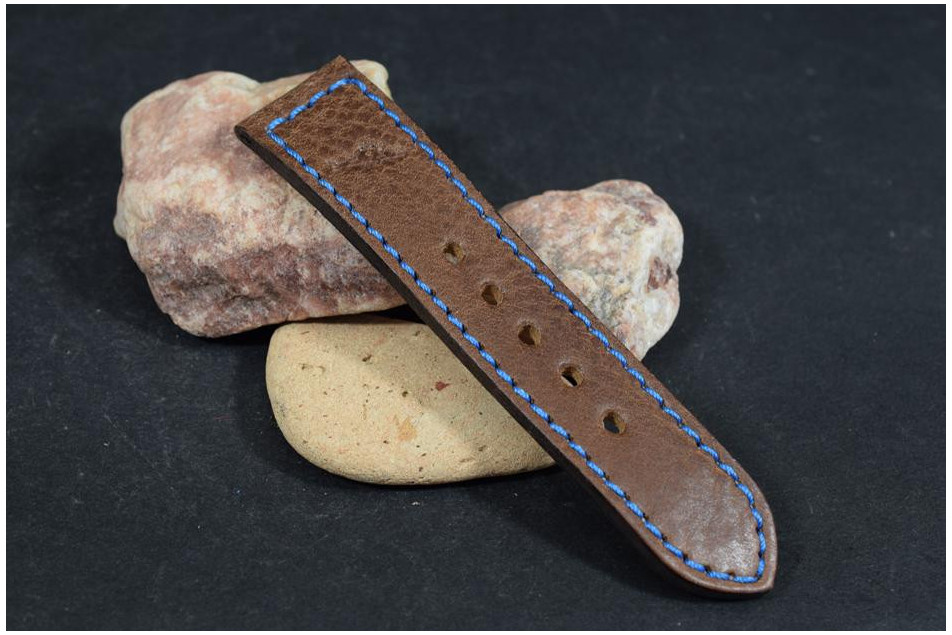 935 THE BLUE 587 24/22 120/75 MM