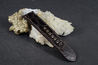 321 CROCODILE - BROWN    24/22 120/80 MM