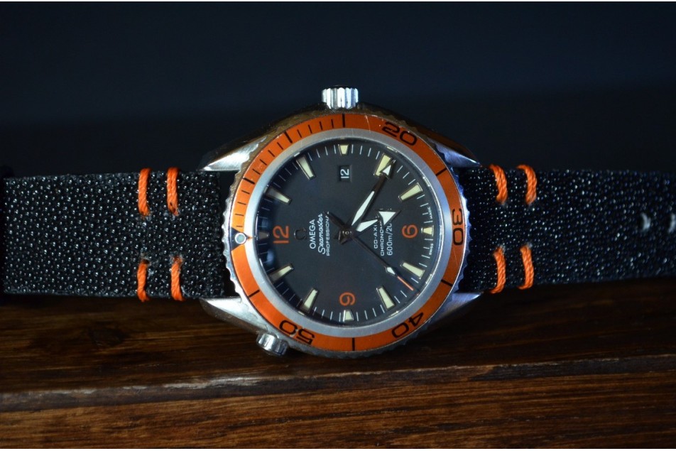 BLACK - ORANGE