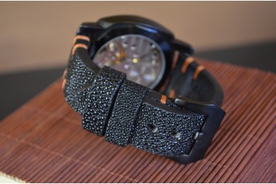 BLACK - BROWN