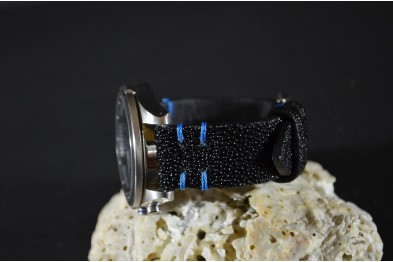 BLACK - BLUE