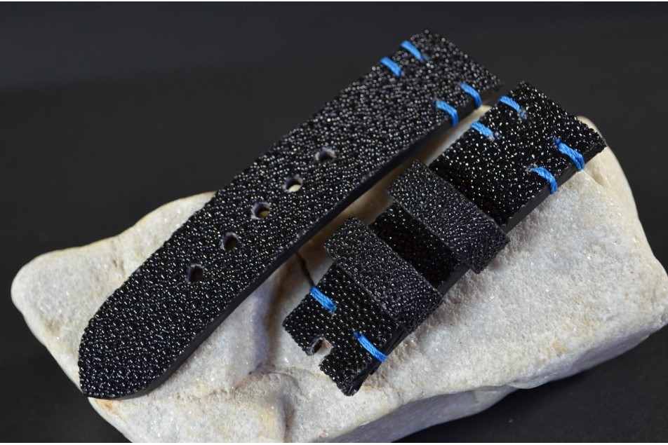 BLACK - BLUE