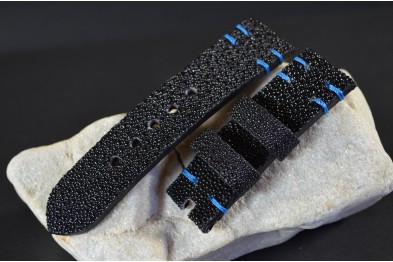 BLACK - BLUE