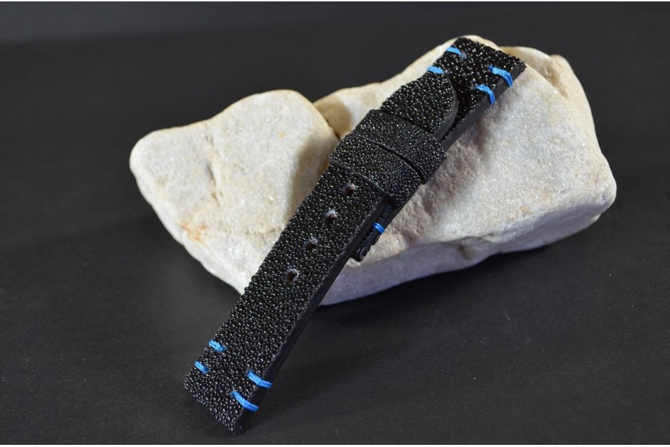 BLACK - BLUE