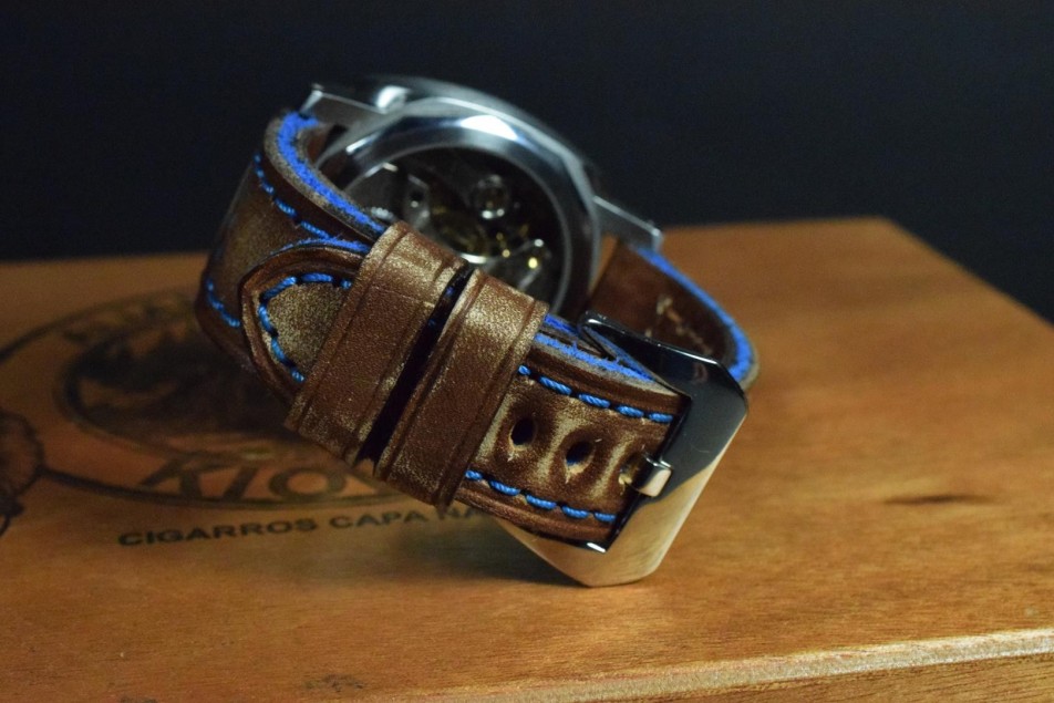 COLORUM BROWN - BLUE