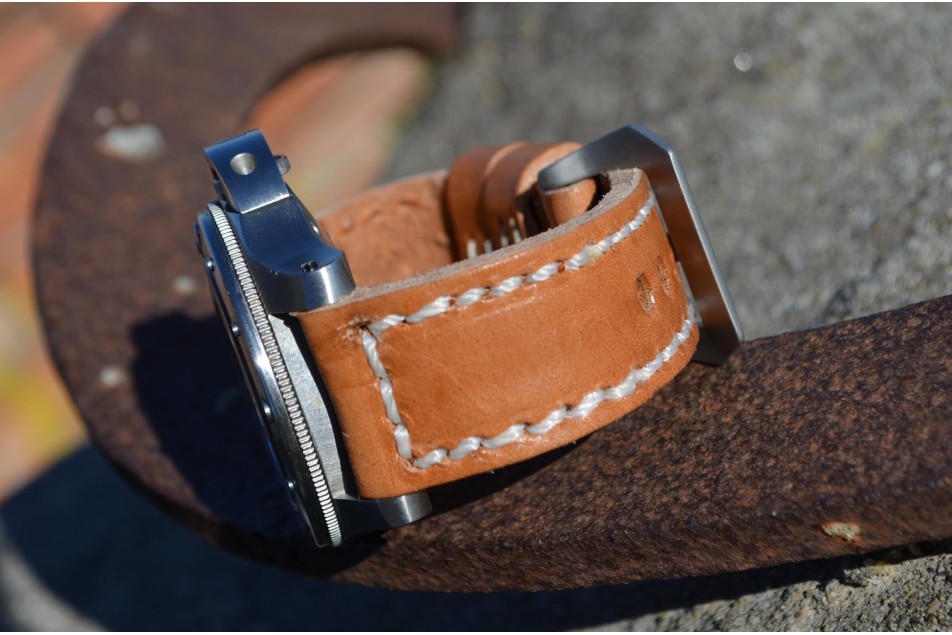 MALAGA - WALNUT BROWN