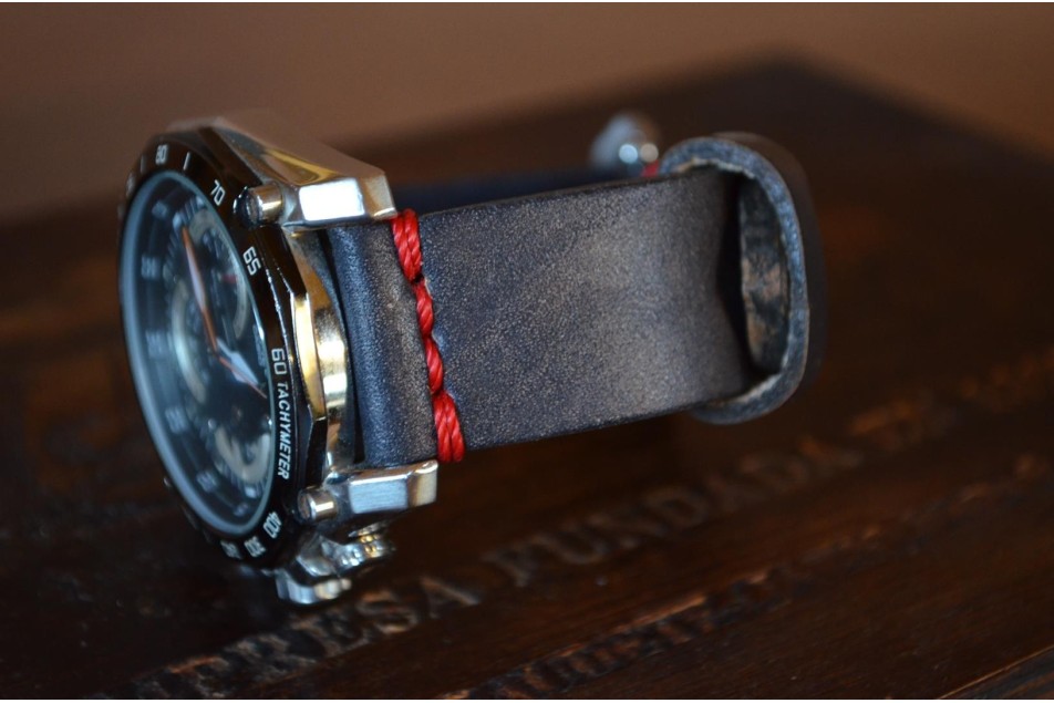 NEW OIL BLACK - RED