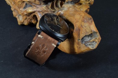 OIL BROWN - LILY