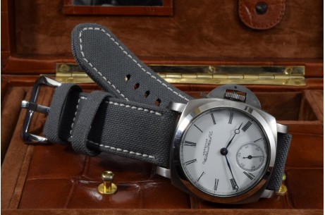 CANVAS - GRAU III - DR
