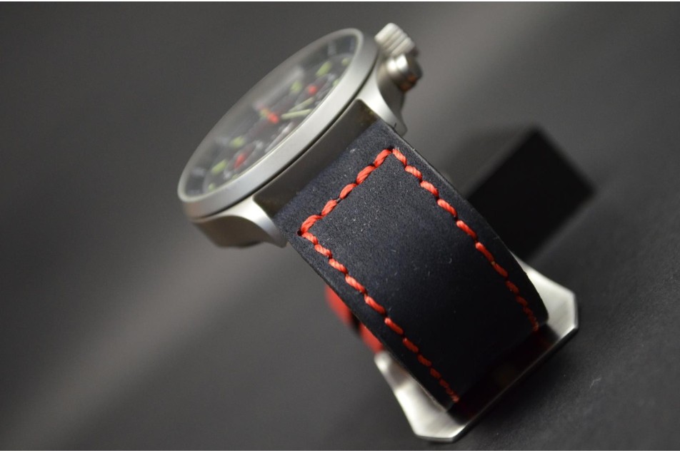 NOBUCK FOREST - NEGRO ROJO