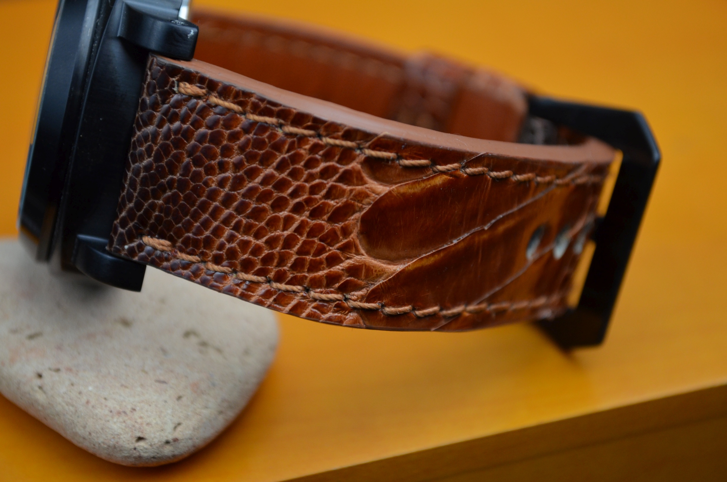 HONEY SHINY is one of our hand crafted watch straps. Available in honey color, 4 - 4.5 mm thick.