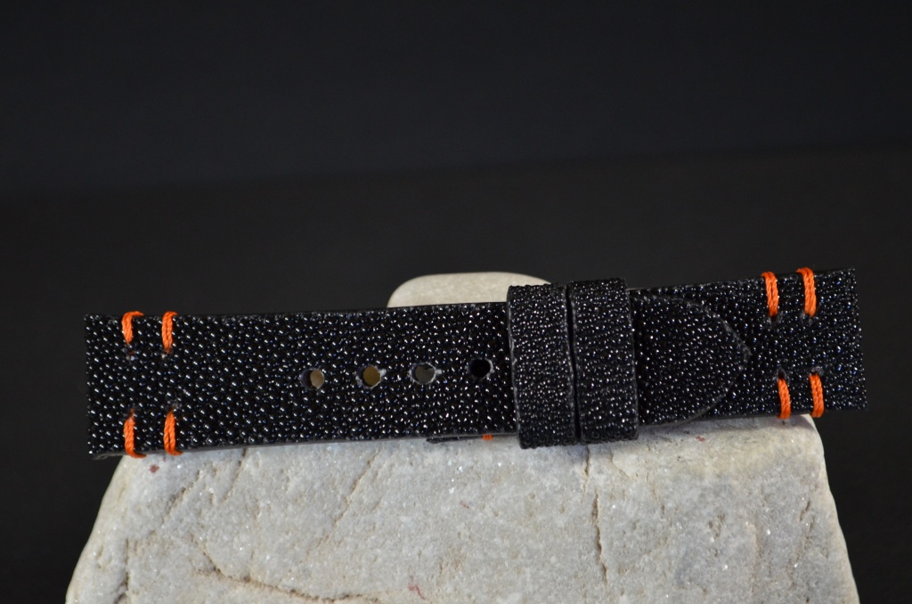 ORANGE is one of our hand crafted watch straps. Available in orange color, 3.5 - 4 mm thick.
