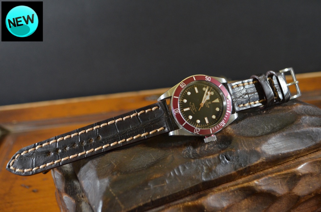 BROWN II SQUARE SCALE es una de nuestras correas reloj de piel hechas a mano, con aligator mate. De color marron, con un espesor de 3 - 3.5 mm.