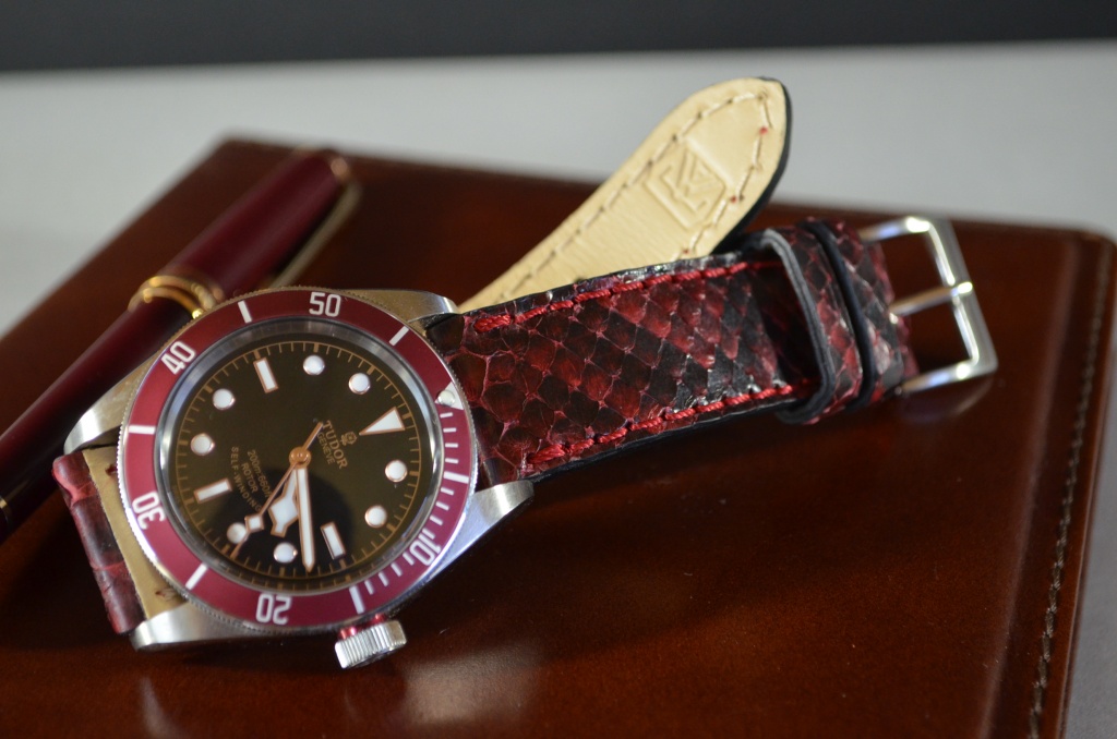 BURGUNDY MATTE is one of our hand crafted watch straps. Available in burgundy color, 3 - 3.5 mm thick.