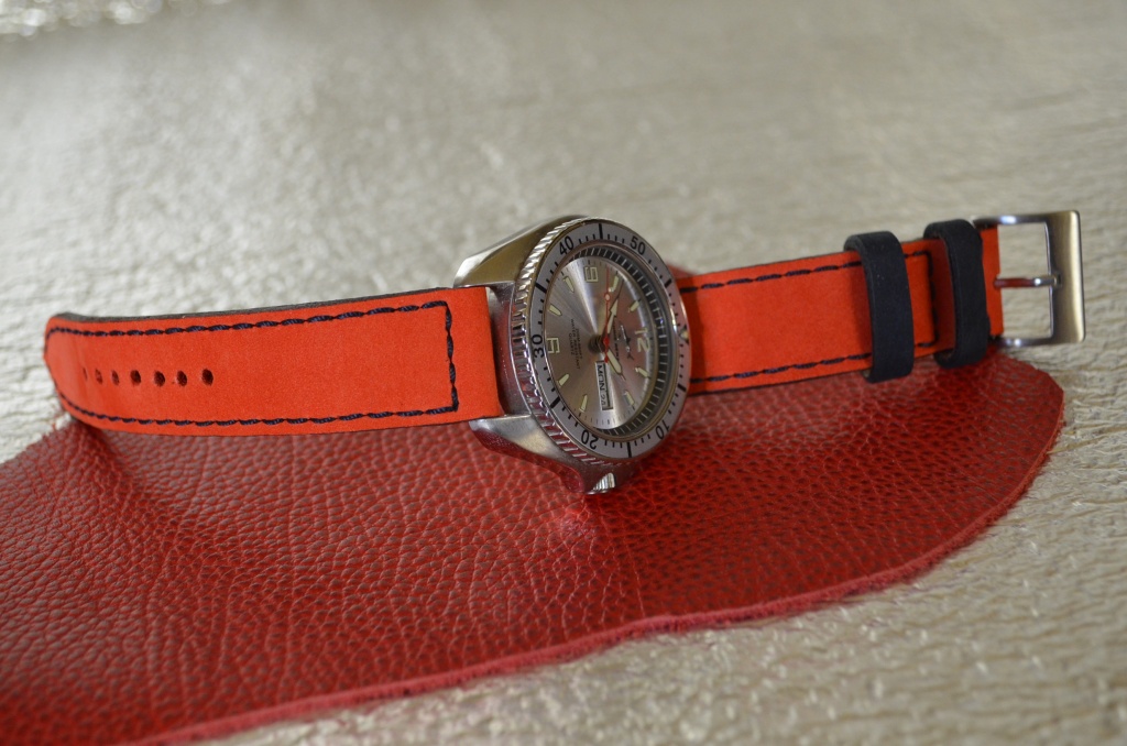 RED BLACK is one of our hand crafted watch straps. Available in red black color, 3 - 3.5 mm thick.