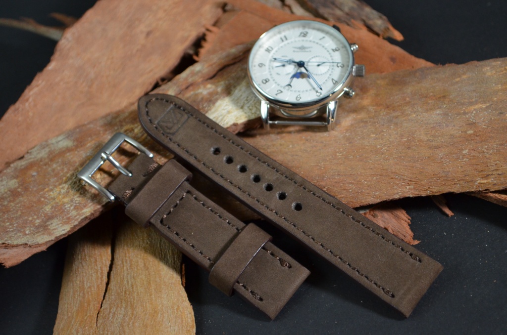 BROWN I is one of our hand crafted watch straps. Available in brown color, 3 - 3.5 mm thick.