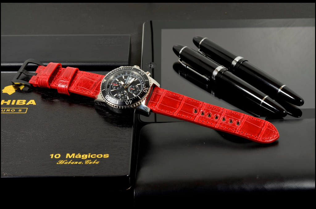 RED - SQUARE SCALE is one of our hand crafted watch straps. Available in red color, 3.5 - 4 mm thick.